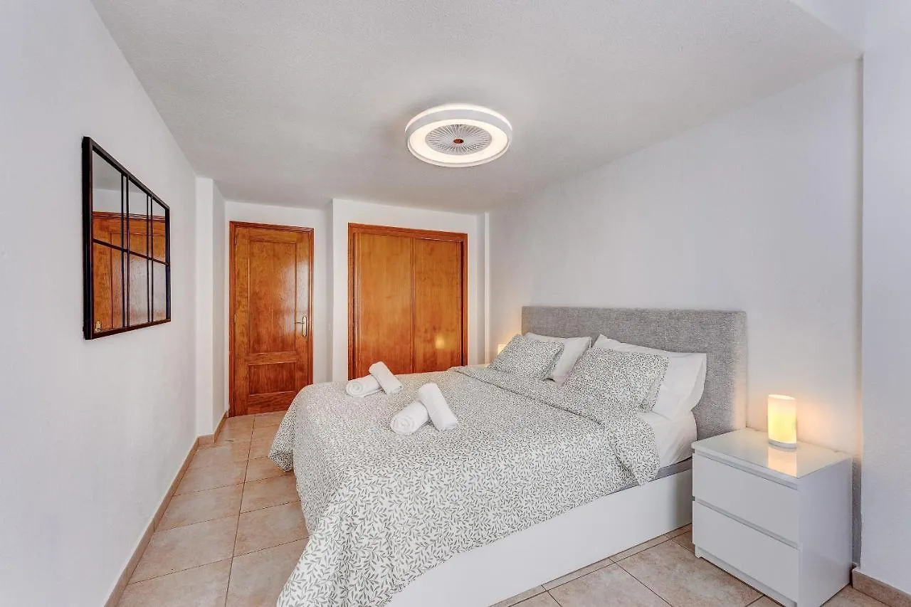 Pretty 1B Apartment In Diamantes 2, Heated Pool Los Cristianos