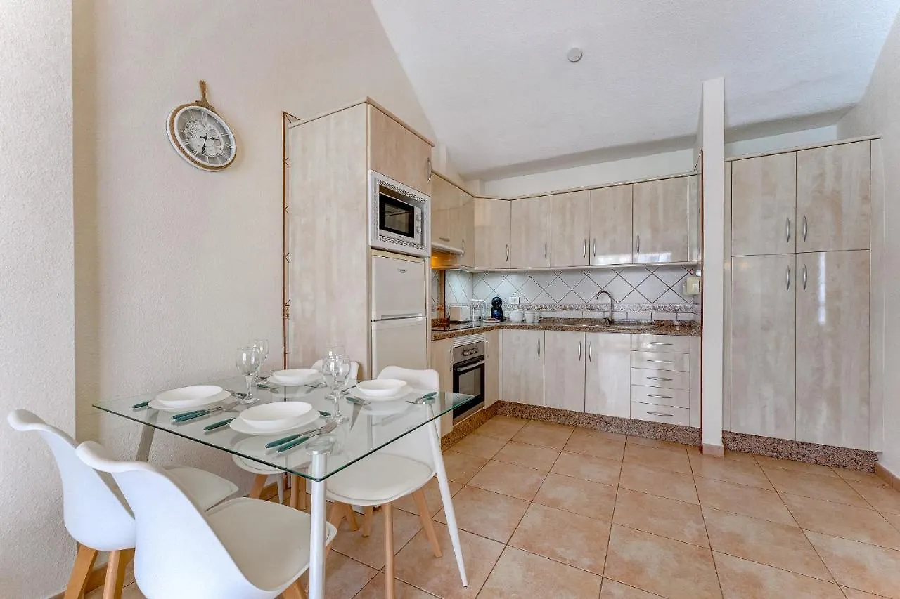 Pretty 1B Apartment In Diamantes 2, Heated Pool Los Cristianos  0*, Los Cristianos (Tenerife) Spagna